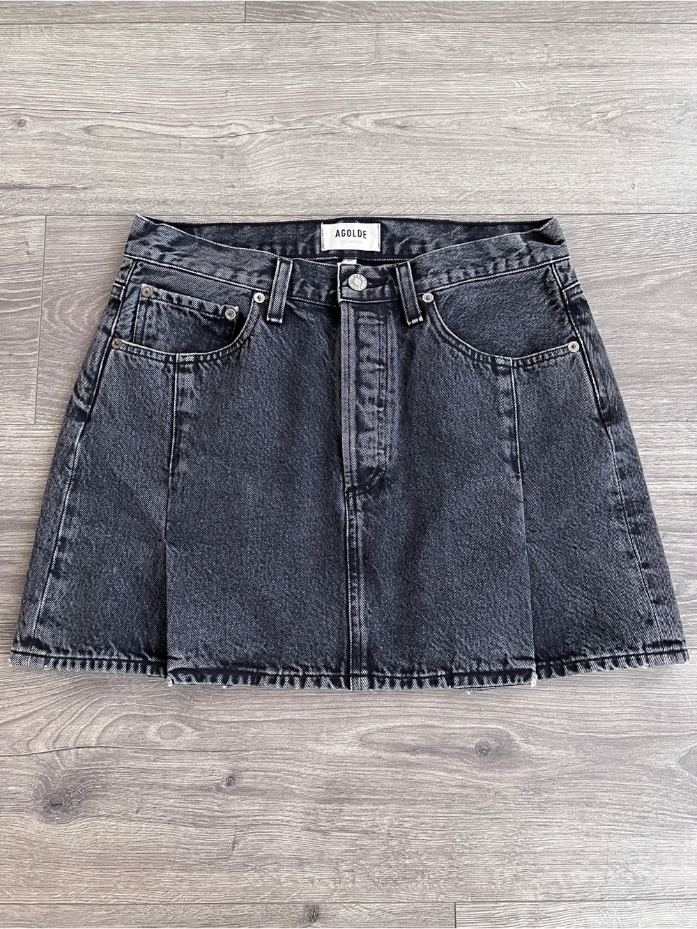 AGOLD Slice Denim Mini Skirt Size 27 Percolate Charcoal Wash Pleated Grunge Fall